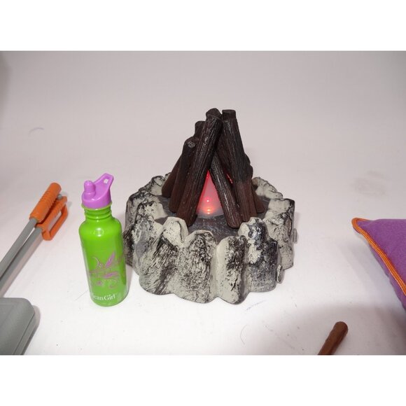 American Girl Truly Me 18" Doll Adventure Tent Retired Tent Fire Pit Lantern Ch - Picture 16 of 16